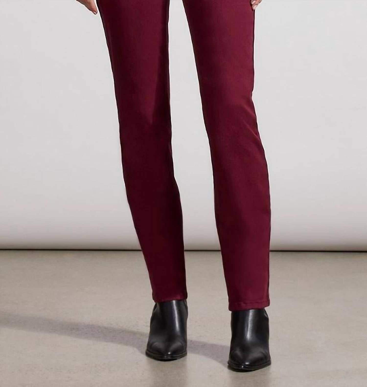 Sophia 5 Pocket Curvy Straight Jeans