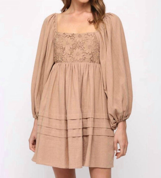 Fate - Lace Puff Sleeve Dress