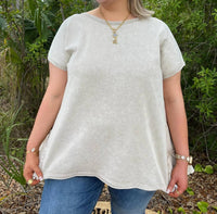 Easel - Ruffle Bottom Top