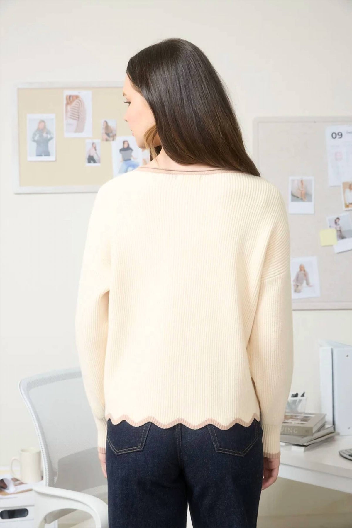 Blu Pepper - Contrast Scallop Trim Sweater