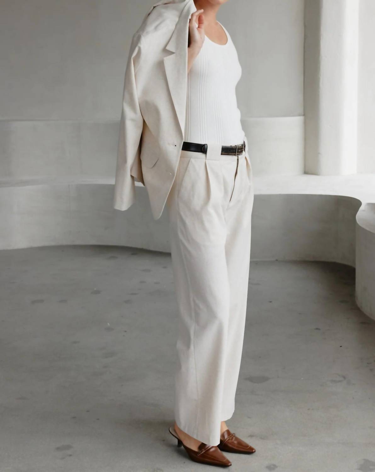 Mod Ref - Claudia Linen Mix Blazer