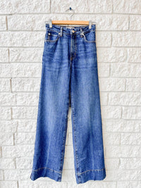 Frame - Slice Flare Leg Jeans