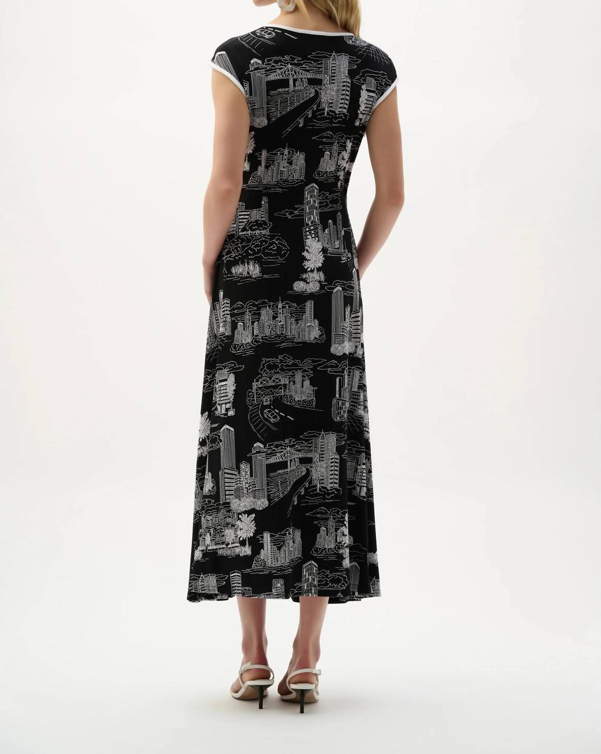 Joseph Ribkoff - Printed Maxi Fit And Flare Dress