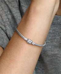 Pandora - Women's Moments Barrel Clasp Snake Chain Bracelet