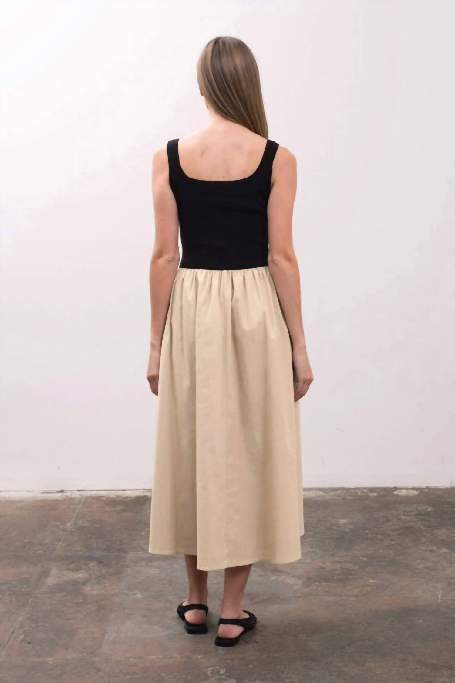 MOON RIVER Sleeveless Mixed Media Maxi Dress - Natural