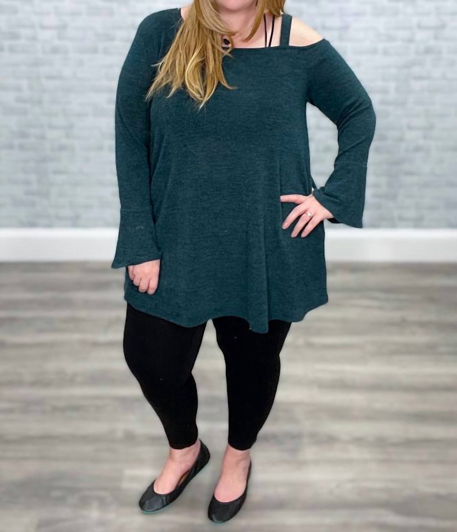 P & Rose - Cold Shoulder Detail Top With Ruffle Sleeves
