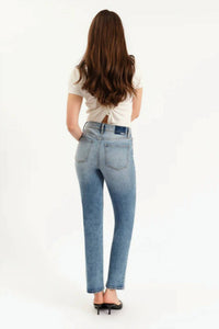 Daze - Smarty Slim Straight Leg Jean