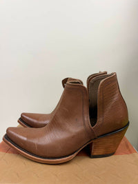 Ariat - WOMEN'S DIXON BOOTIE