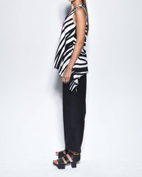 Simply Mila - Irene Sleeveless Top
