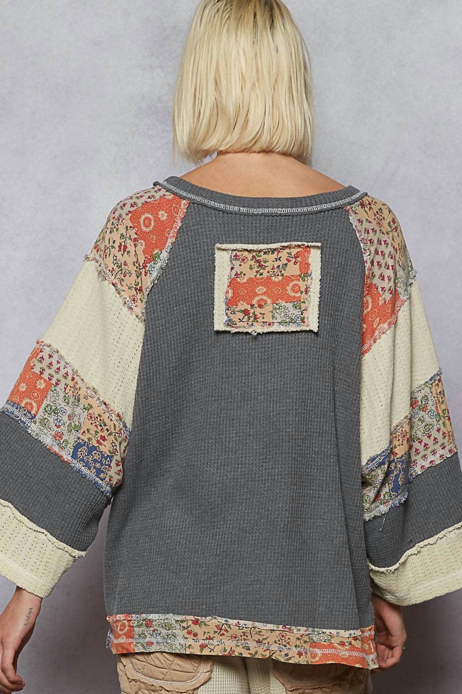 Pol - Crew Neck Printed Peace Patch Overlock Stitch Knit Top
