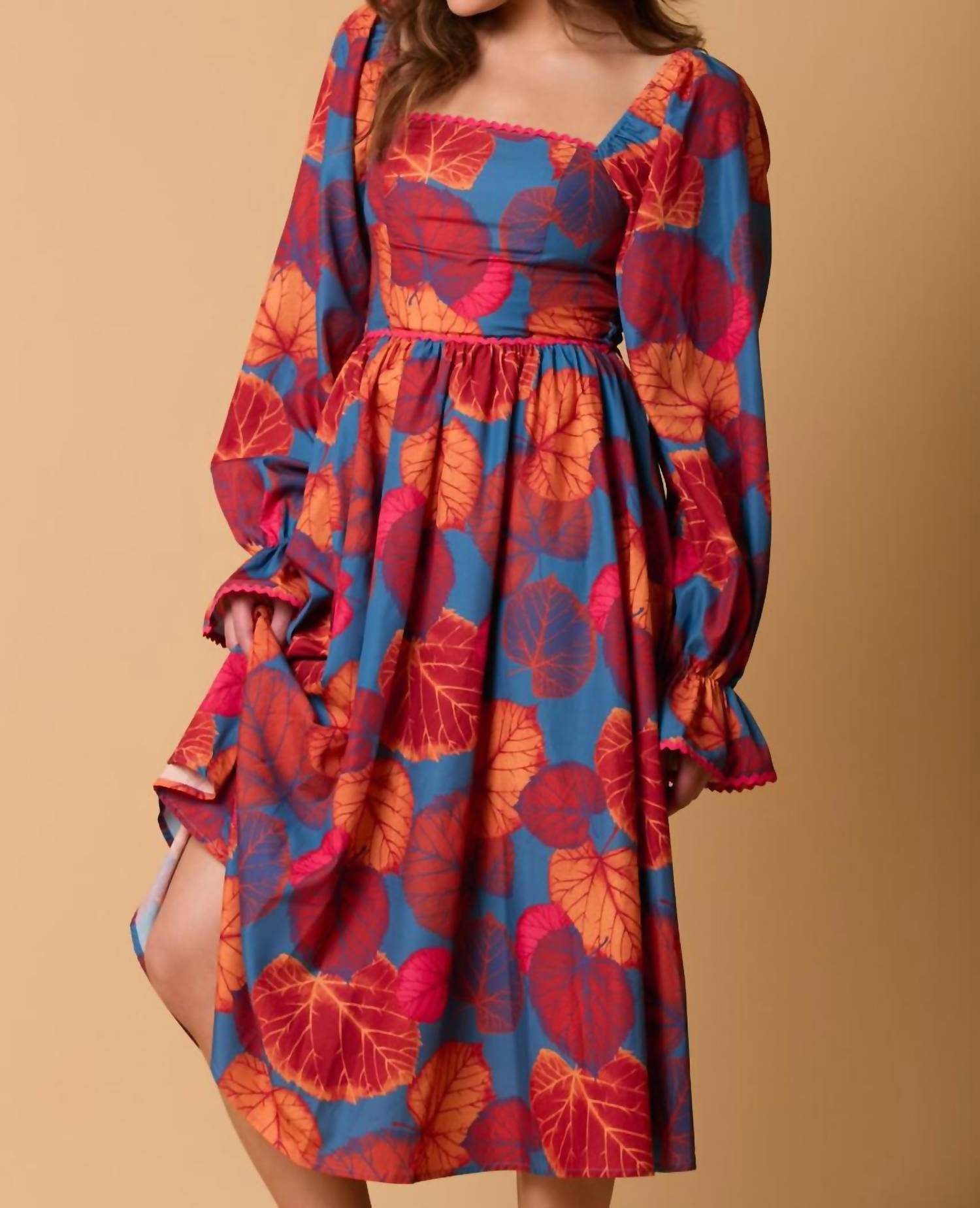 Fantastic Fawn - Hello Fall Vibes Midi Dress