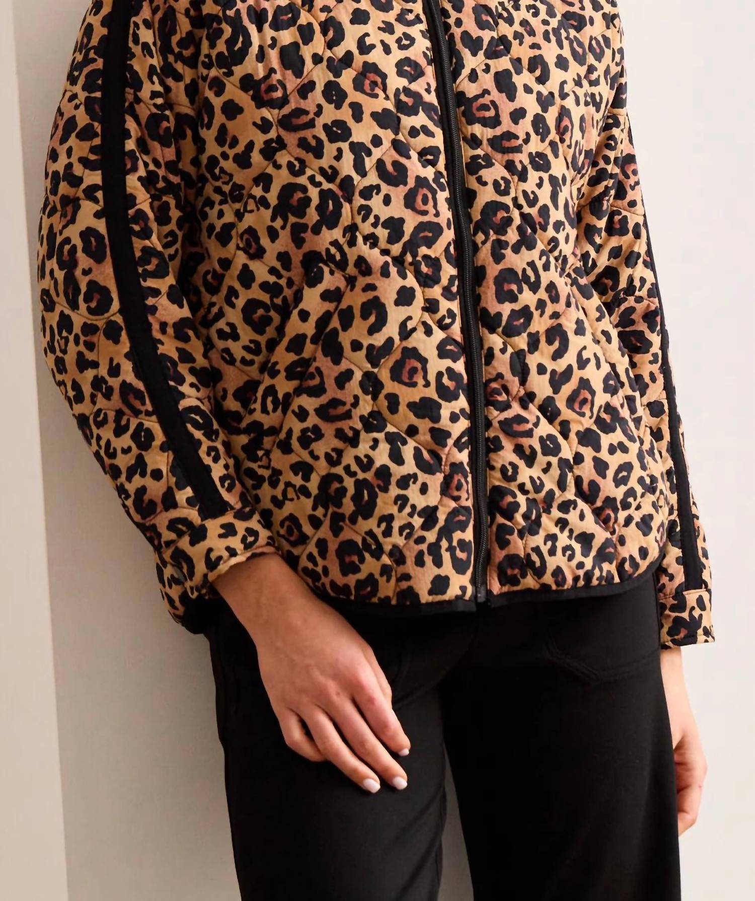 Tribal - Lightweight Drop Shoulder Quilted Puffer Jacket