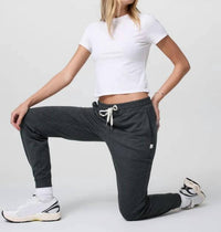 Vuori - Performance Cropped Jogger