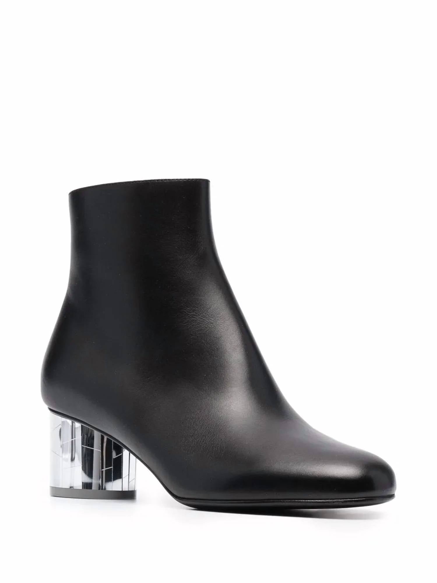 Salvatore Ferragamo - Women's Block-heel Ankle Boots