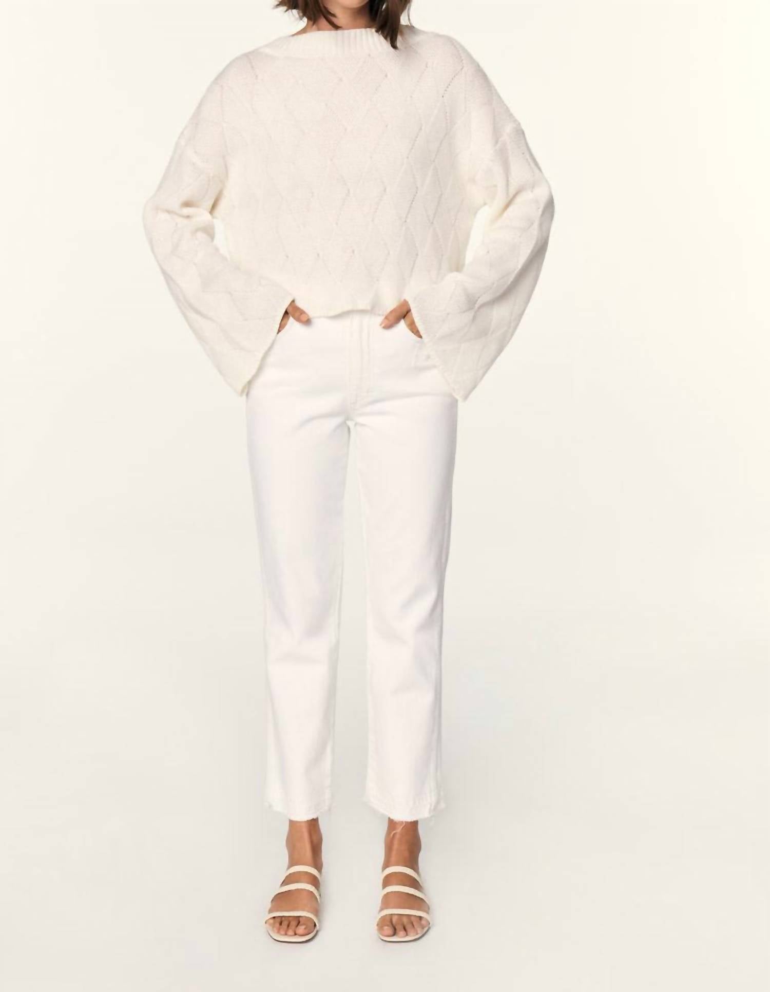 CHLOE CROP JEANS