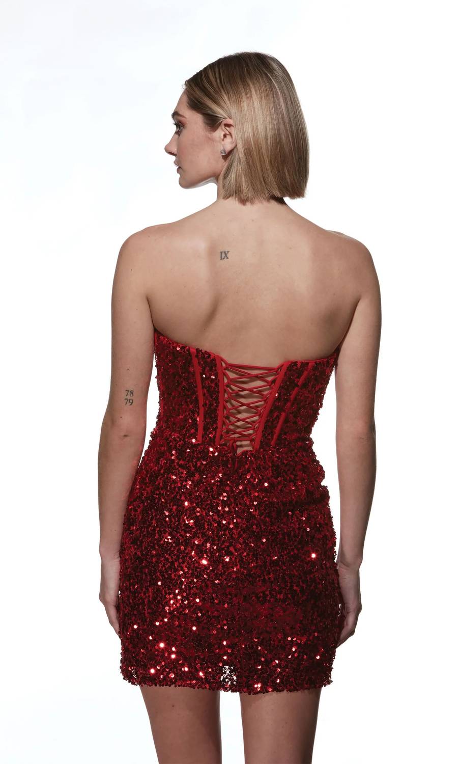 Alyce Paris - Short Fitted Mini Dress