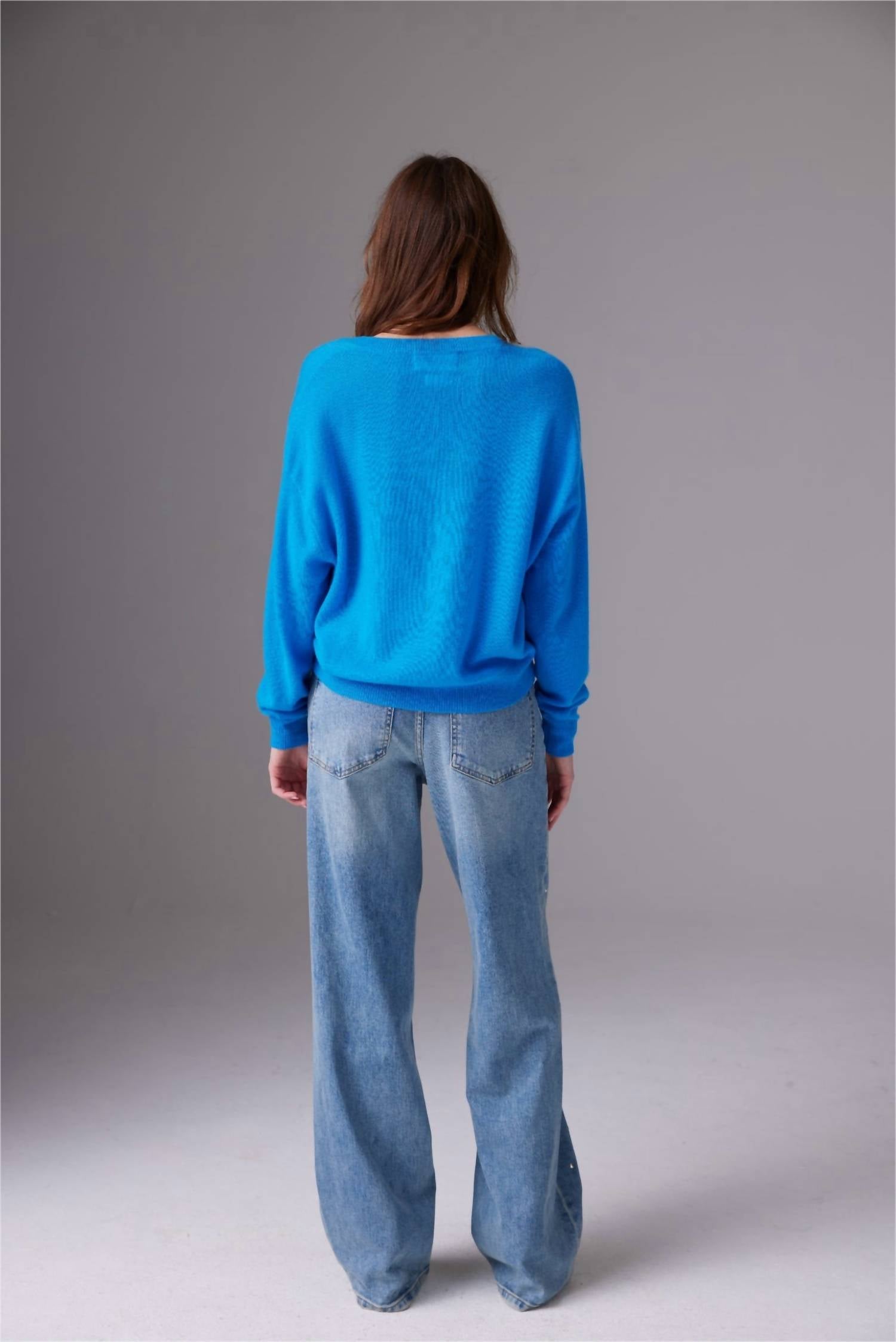 Colorush - Malibu V Neck Sweater