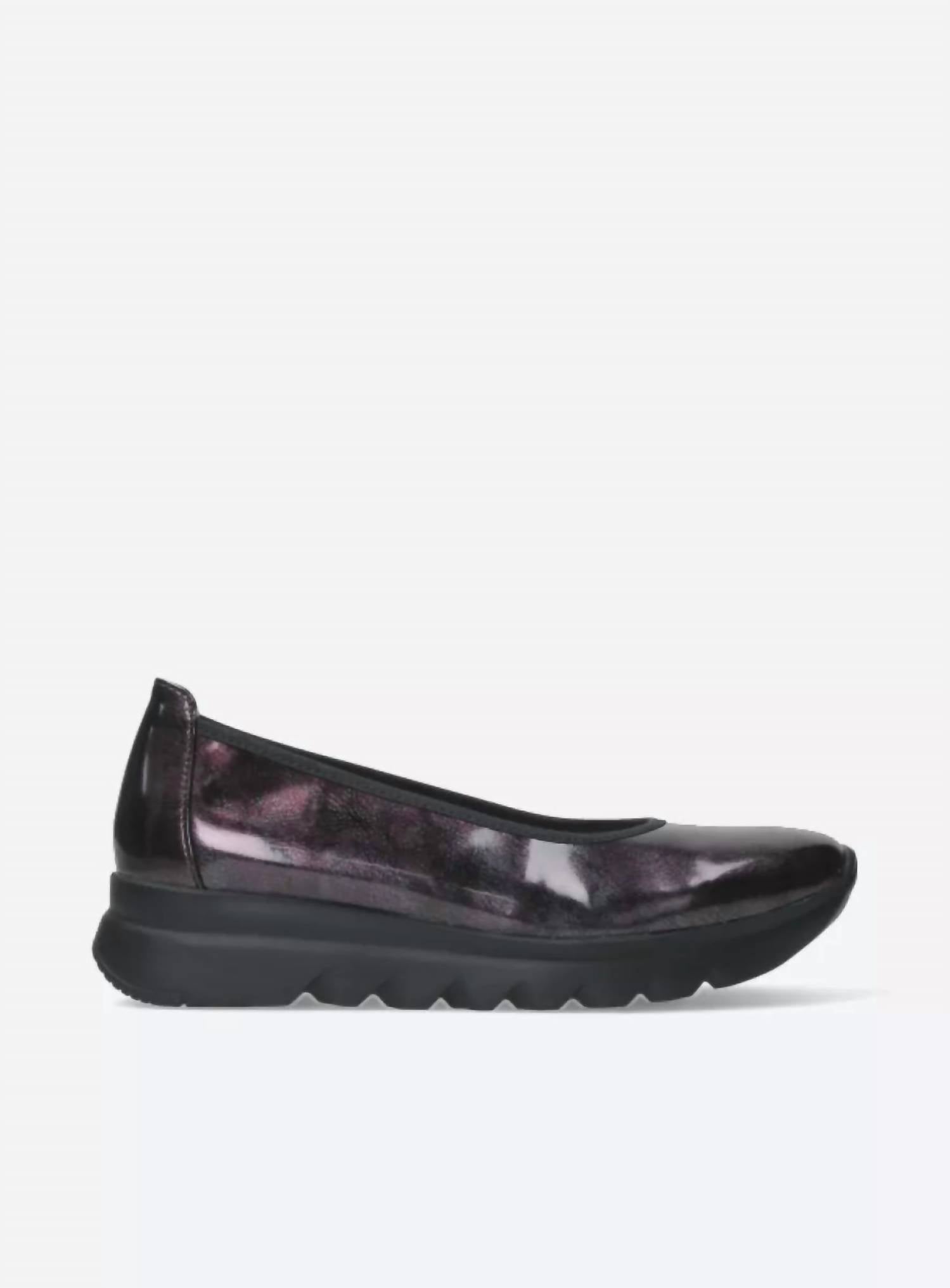 Wolky - Women's Patented Snallerina Flat