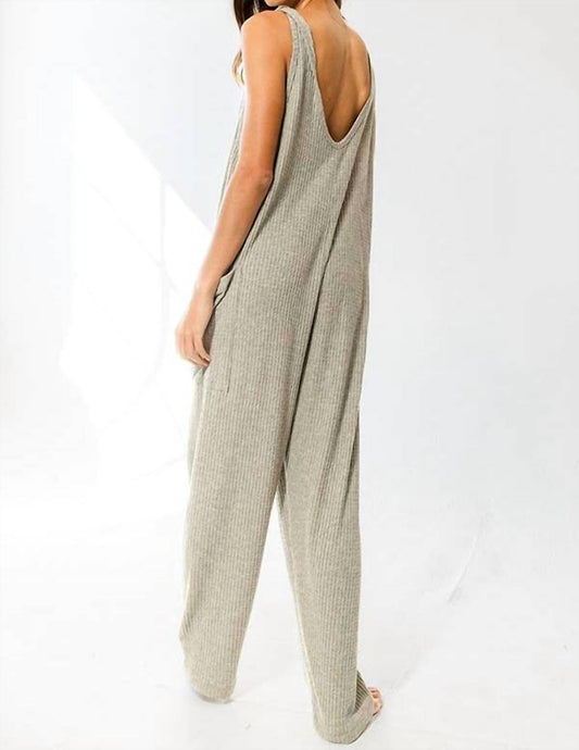 Bucketlist - Tank Textured Knit Jumpsuit With Pockets