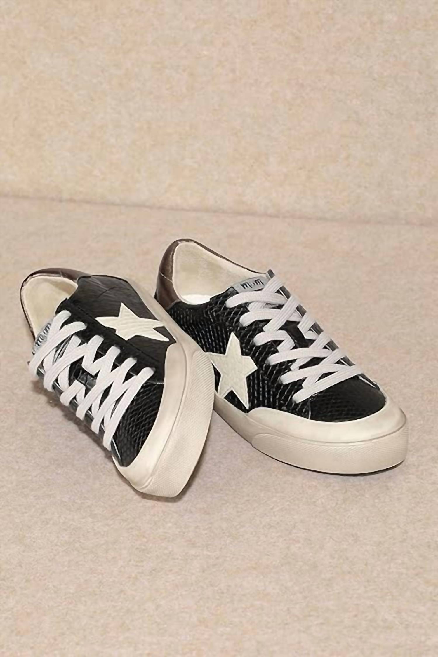 Miracle Miles Women's Vega Lace-up Leather Sneakers - women's sneaker - view 5