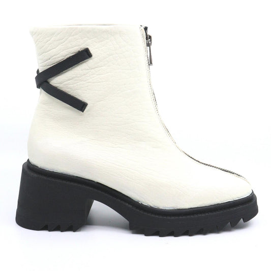 Hoola White Bootie