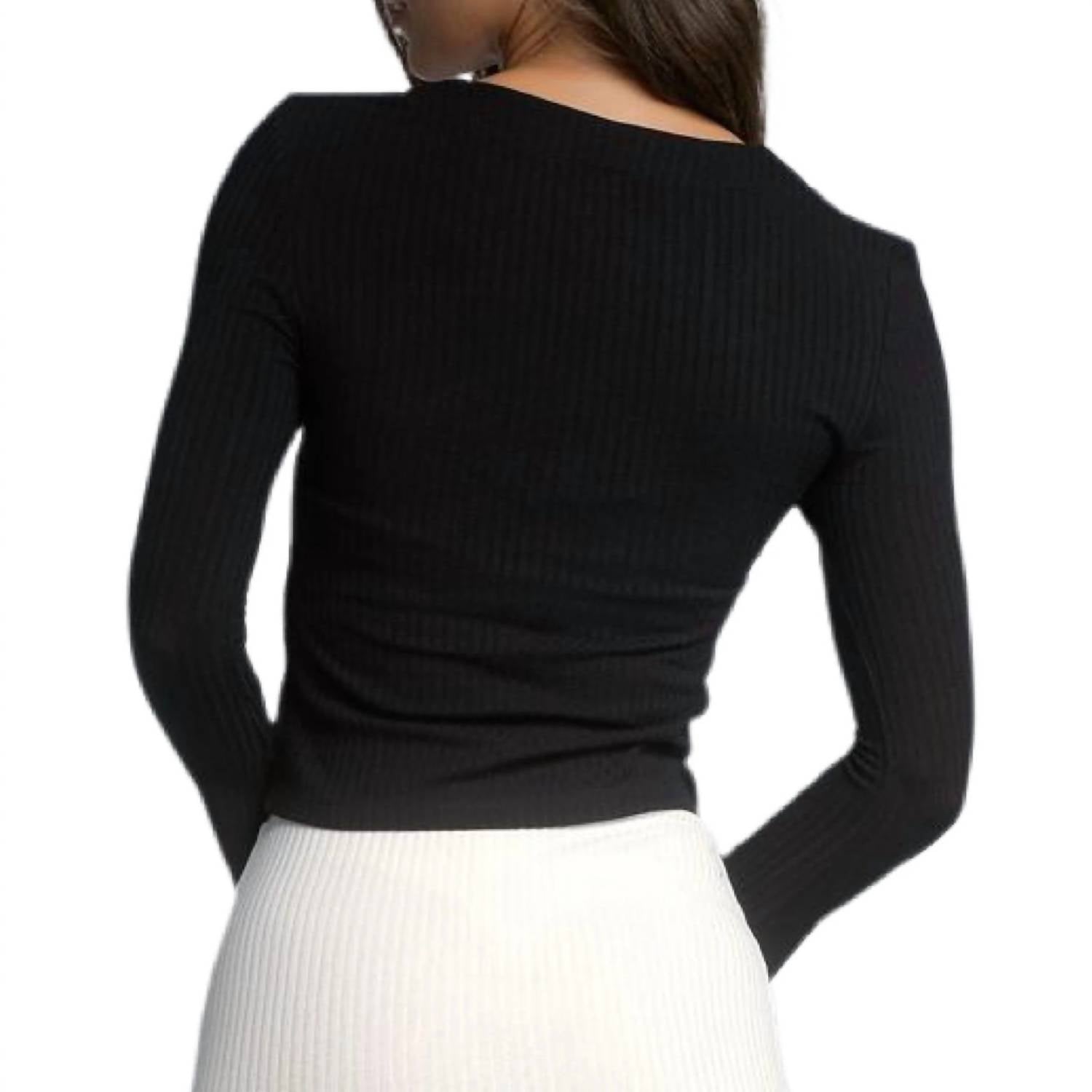 Elan - Yara Button Long Sleeve Top