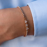 Hulchi Belluni - Women's Estelle Trinity Floating Star Stretchy Bracelet