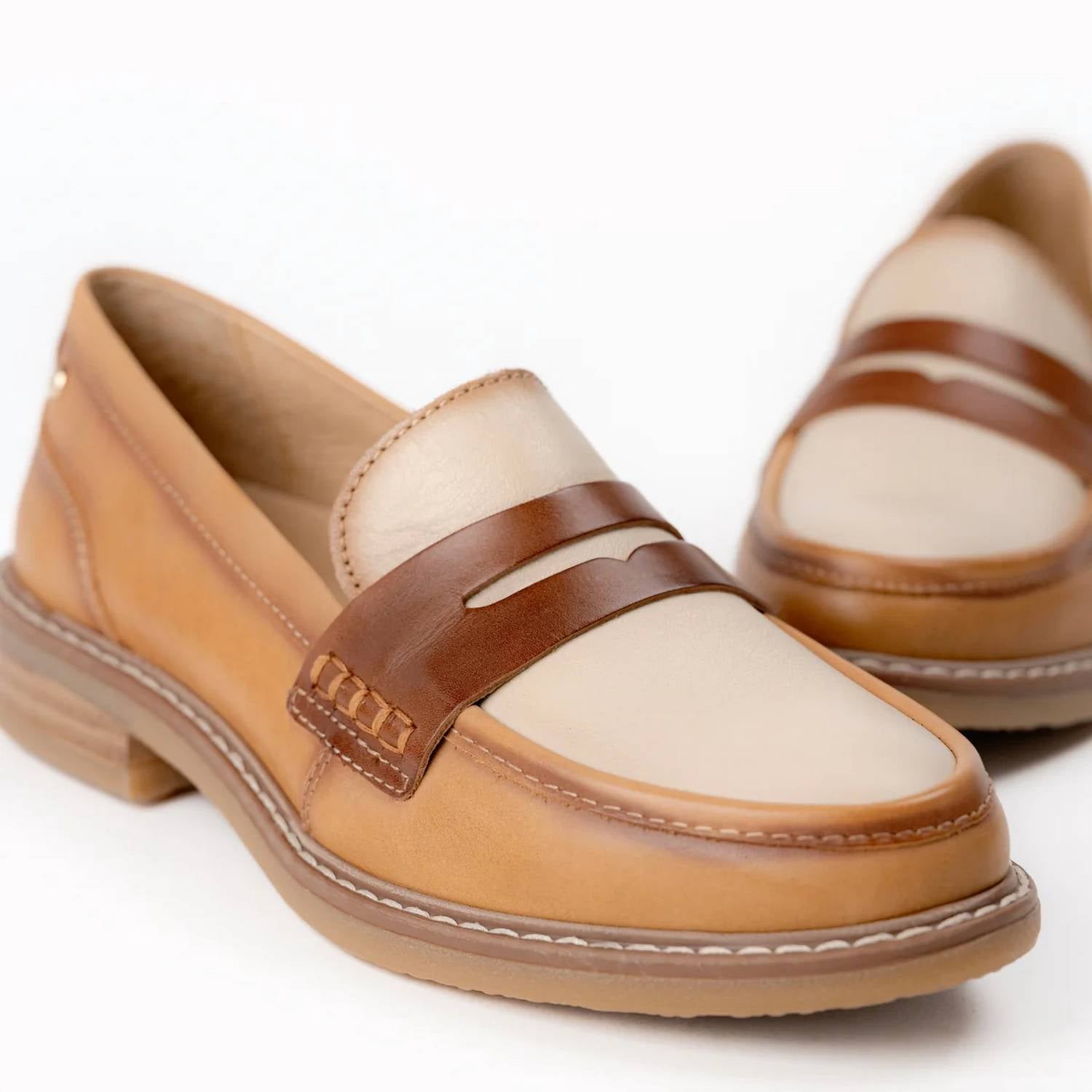 Pikolinos - Women's Aldaya Penny Loafer