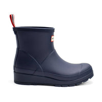 HUNTER Women's Play Short Rain Boots in valtameri blue - women's shoe - detail view