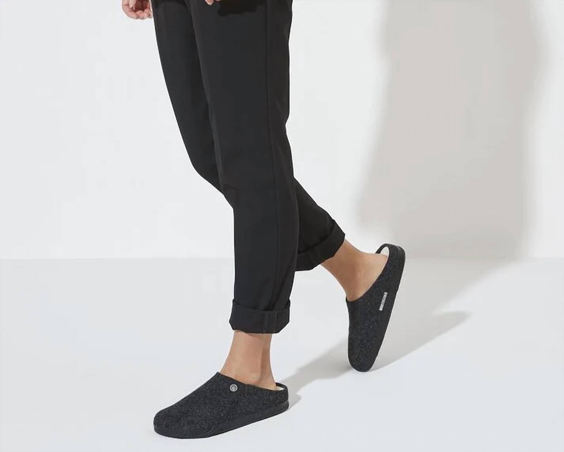Birkenstock - Unisex Zermatt Wool Felt Shearling Clogs