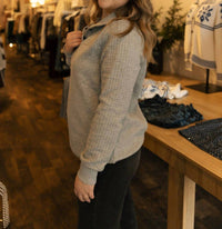 Doe And Rae - Quilted Sweatshirt