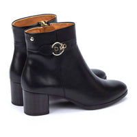 Pikolinos - Women’s Ankle Boots With Buckle