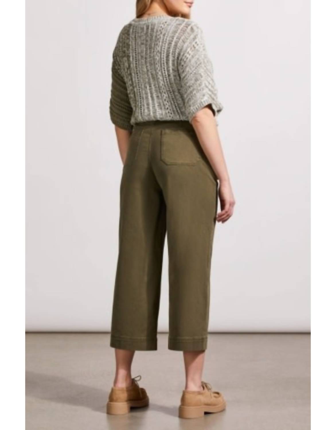 Tribal - Audrey Hugging Crop Jean