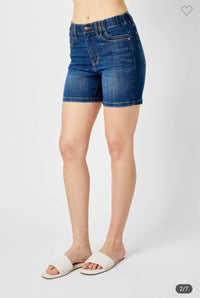 Judy Blue - High Waisted Elastic Waist Shorts