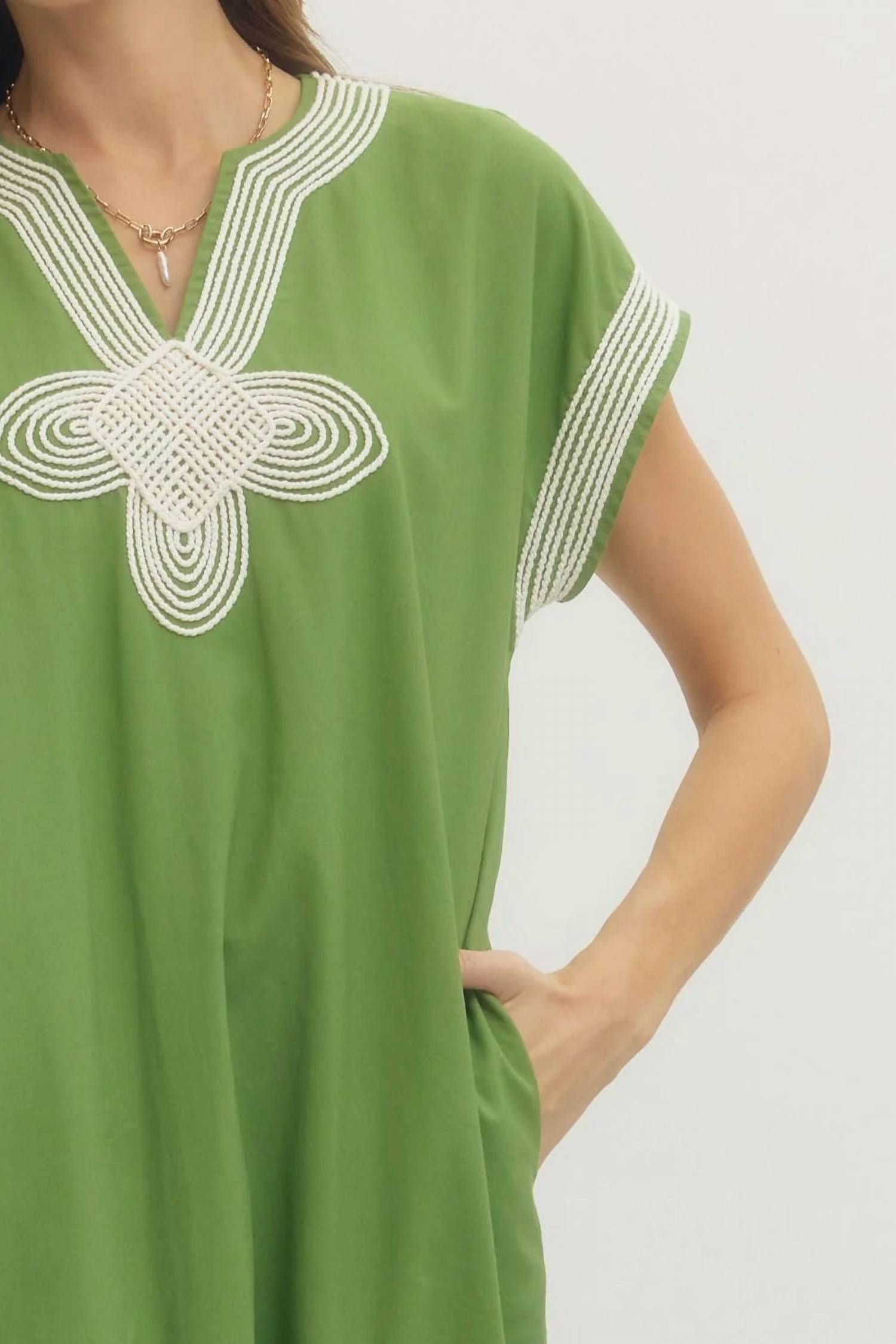 Entro - Applique Trim Midi Dress