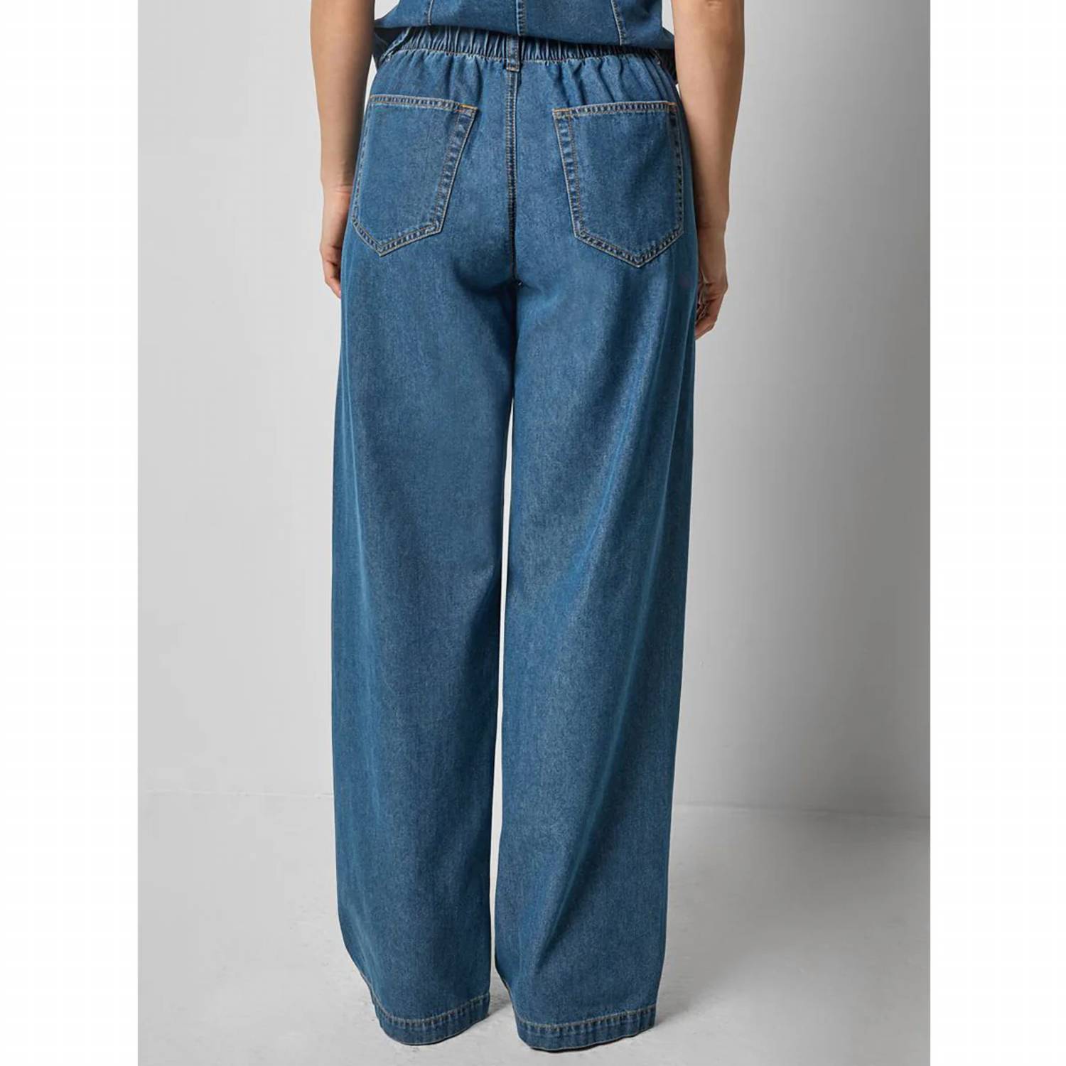 Lilla P - Straight Leg Jeans