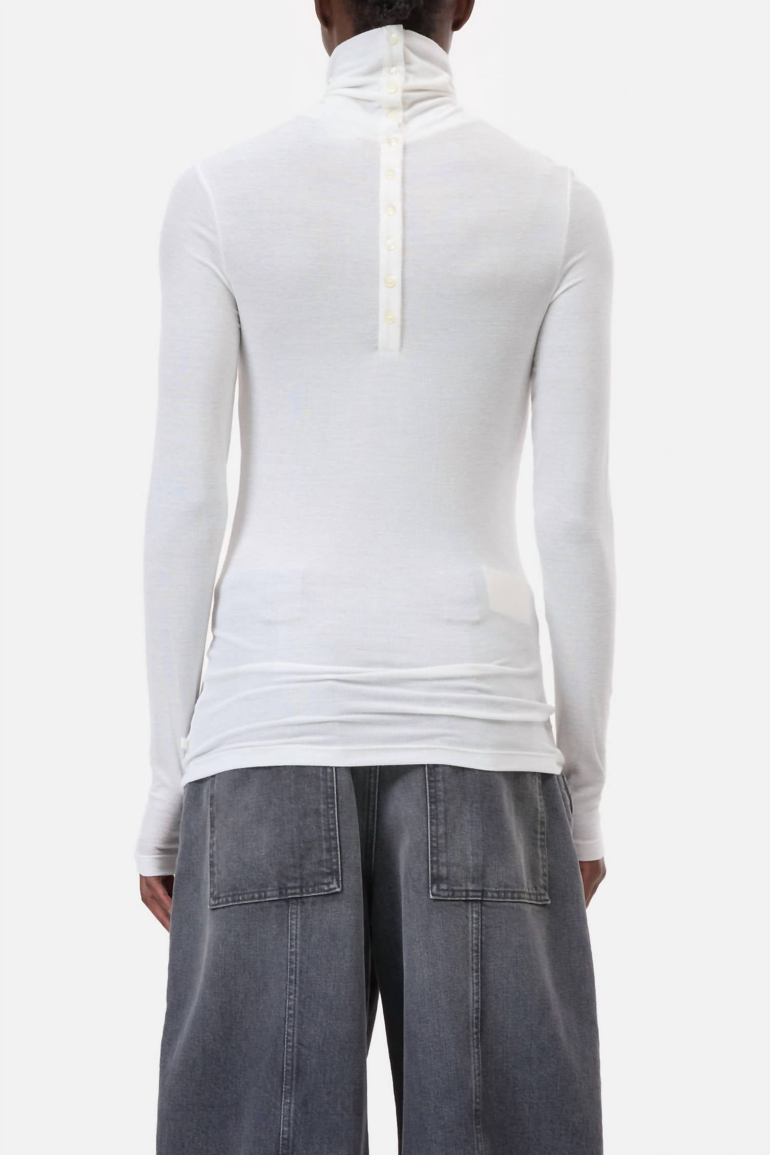 CLOSED Long Sleeve Tee in white - women's long sleeve top - detail view