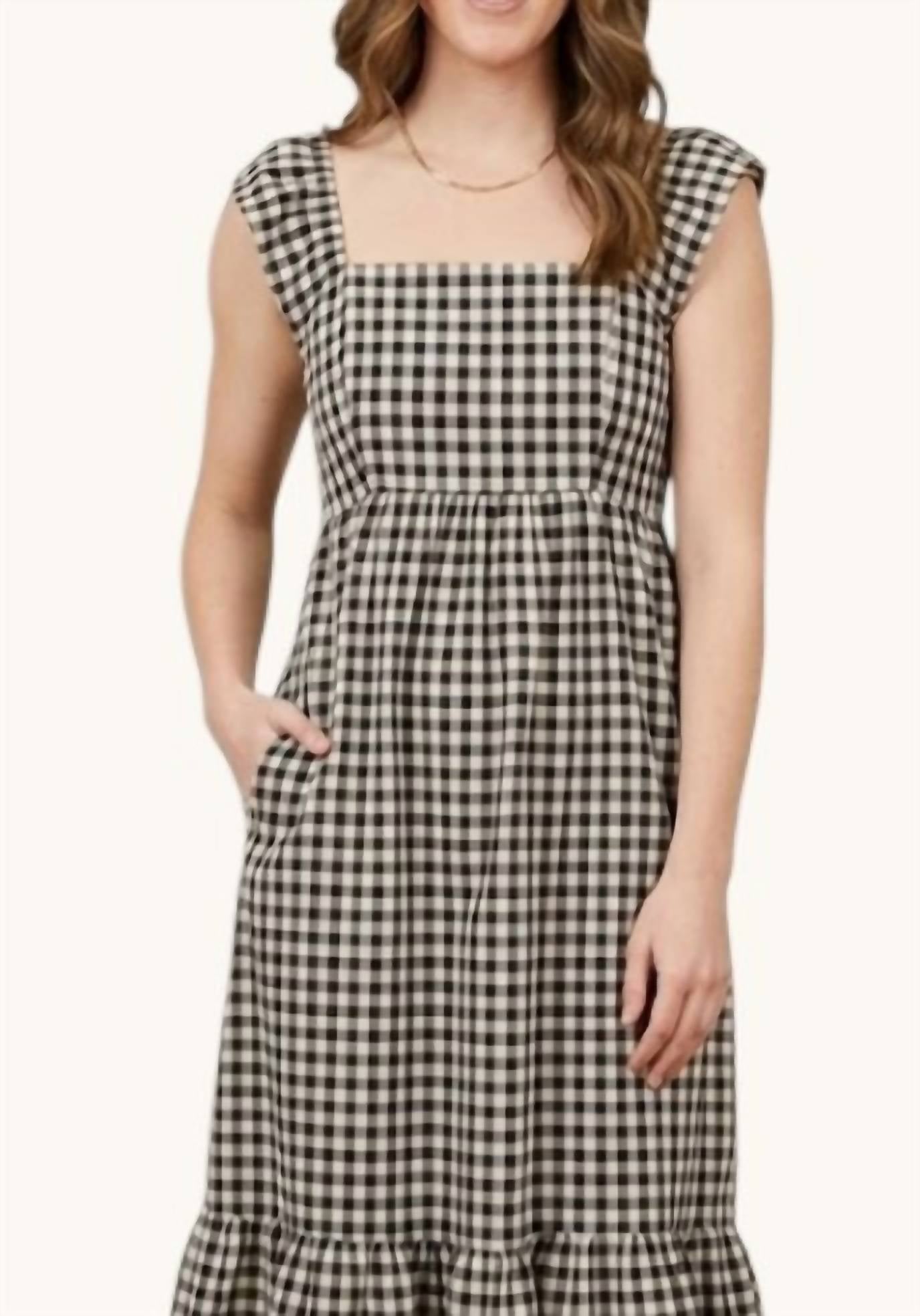 Elloh - Gingham Flutter Sleeve Maxi Dress