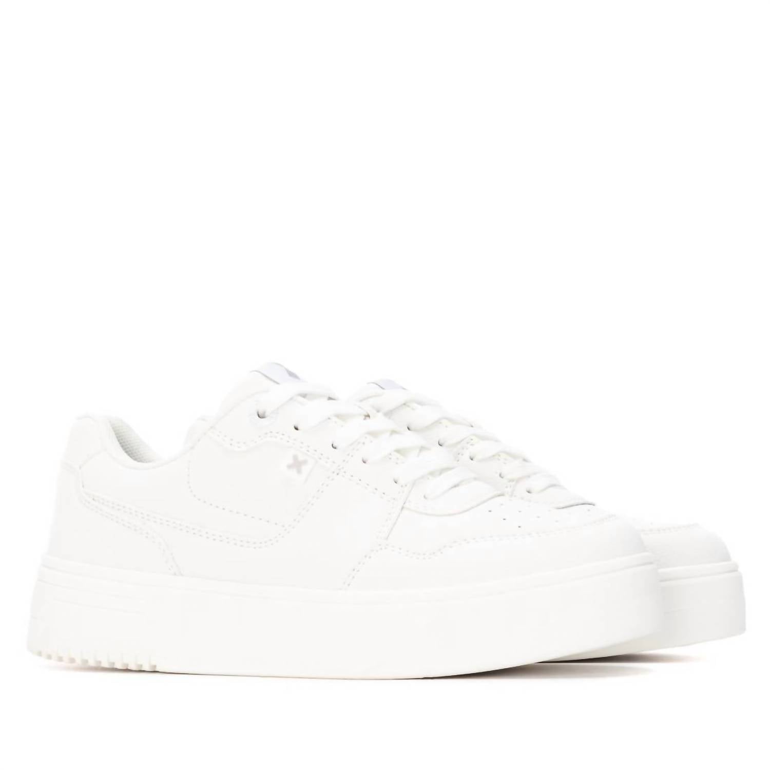 Xti - Women's 144535 Round Toe Sneakers