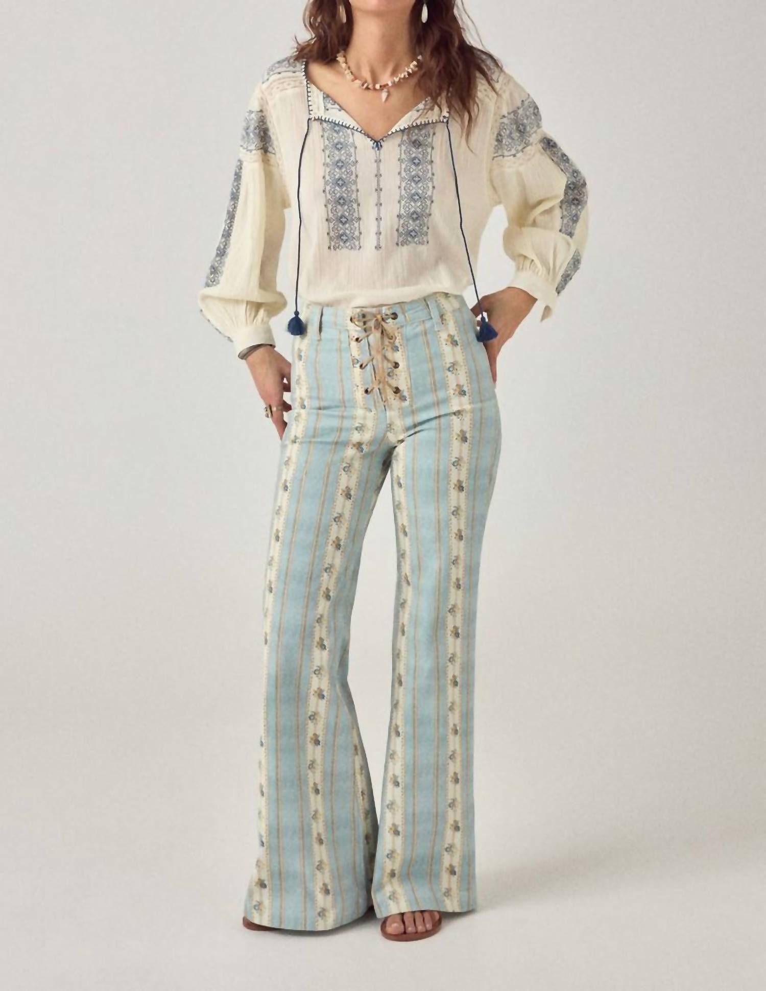 Maison Hotel - Claudia Blouse