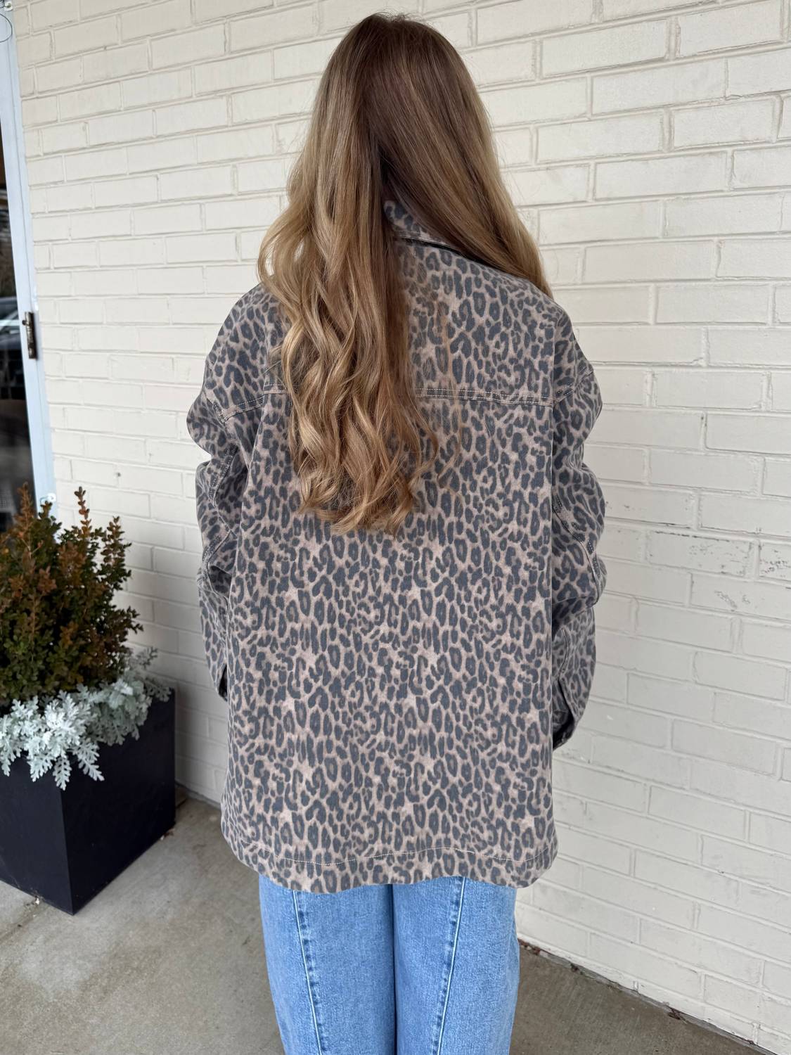 Hidden - Chrissy Leopard Button Up Jacket
