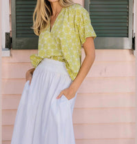 Livro - Merritt Split Neckline Top