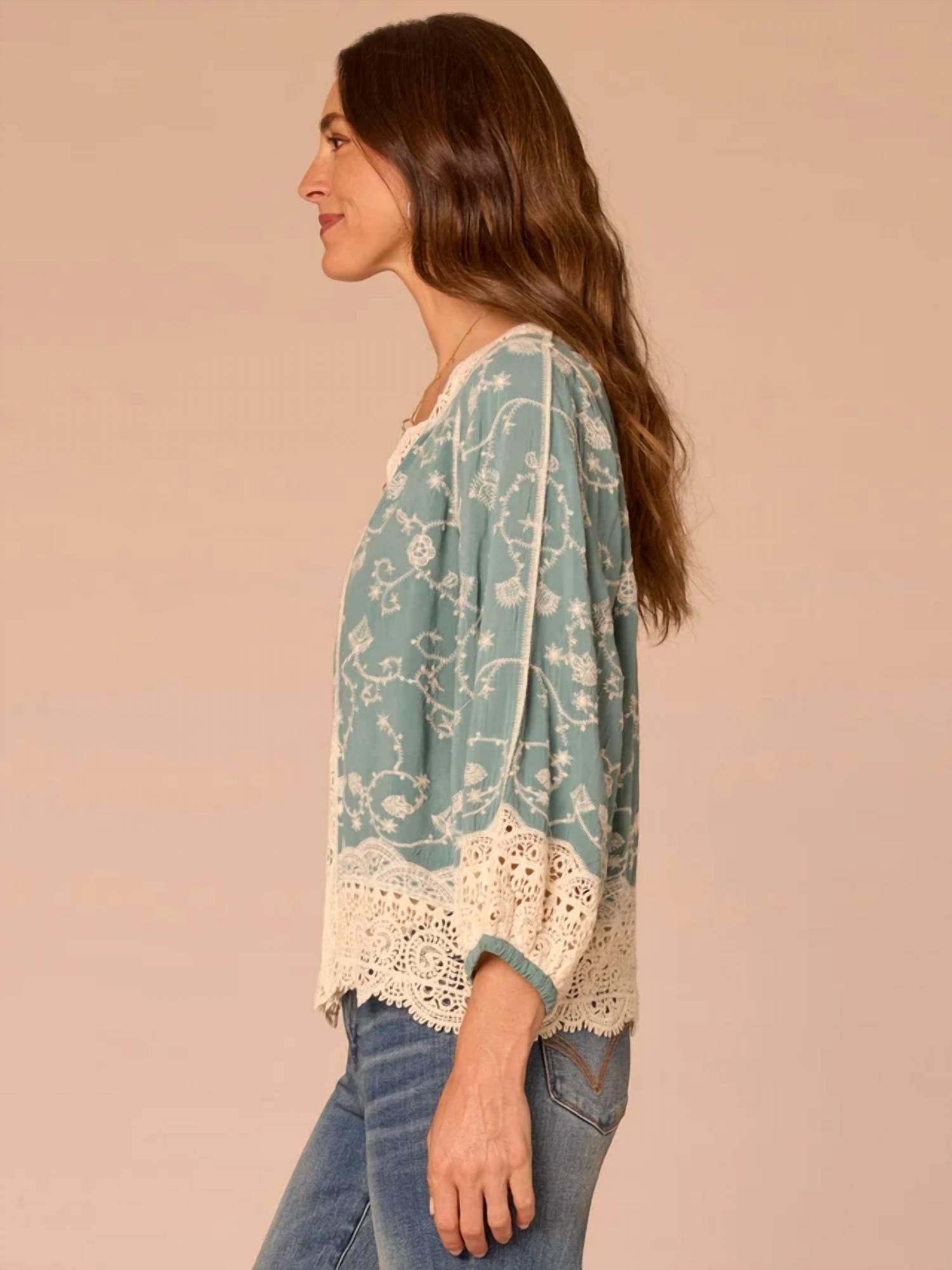 Democracy - 3/4 Blouson Sleeve Open Front Cropped Woven Jacket