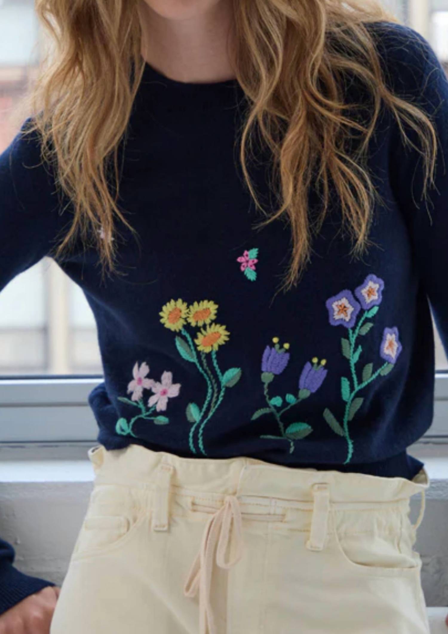 Autumn Cashmere - Flowers Embroidered Crew Sweater