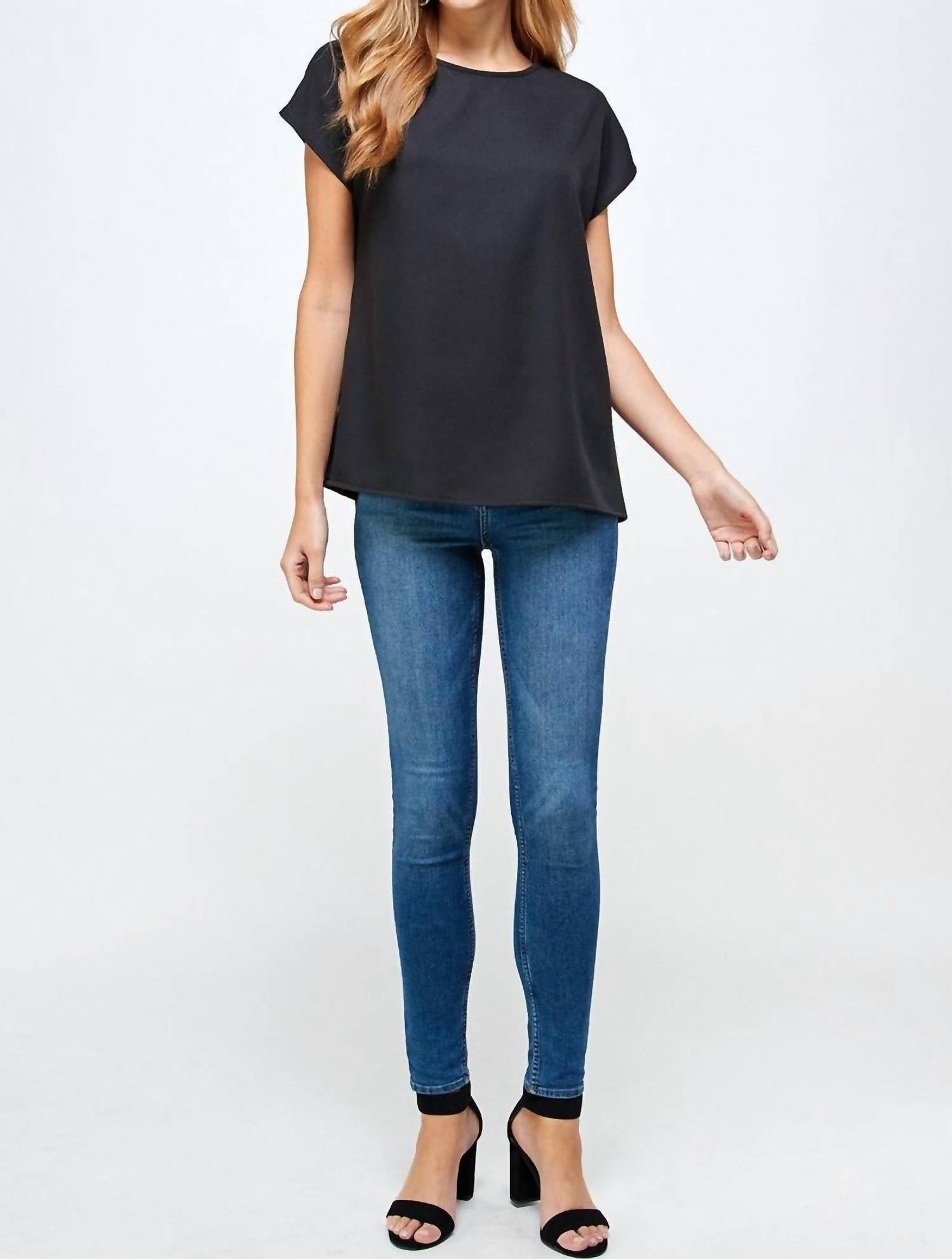 2 Hearts Apparel - Cap Sleeve Top
