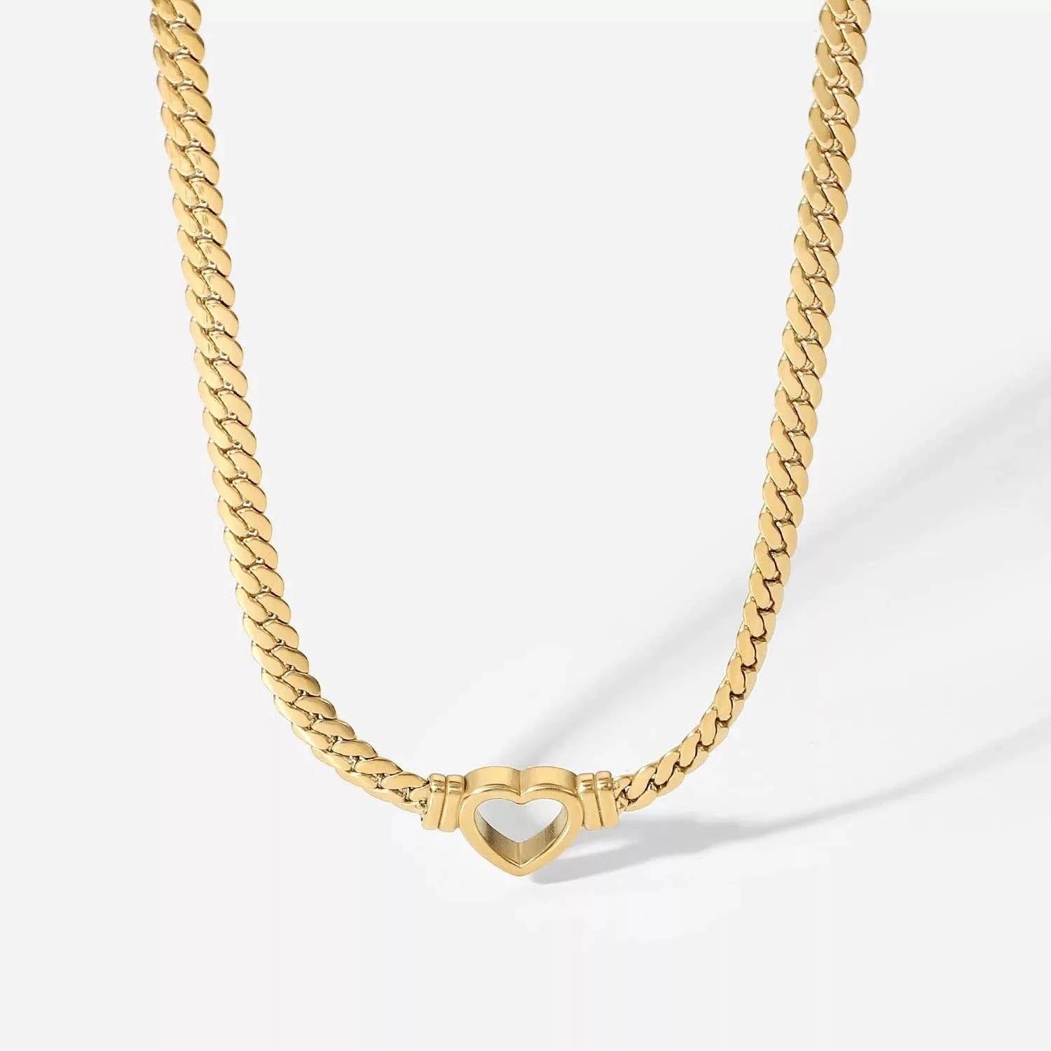 Sahira Jewelry Design - Women's Oslo Heart Necklace