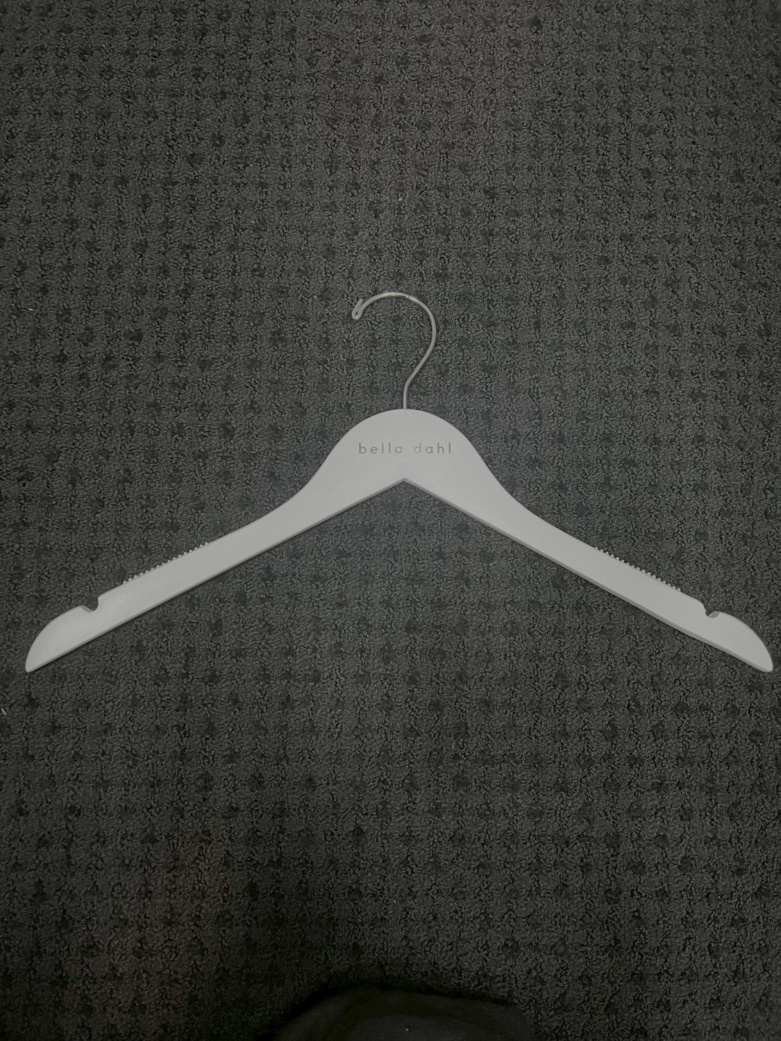 Bella Dahl - 10 Pack Notch Shirt Hangers