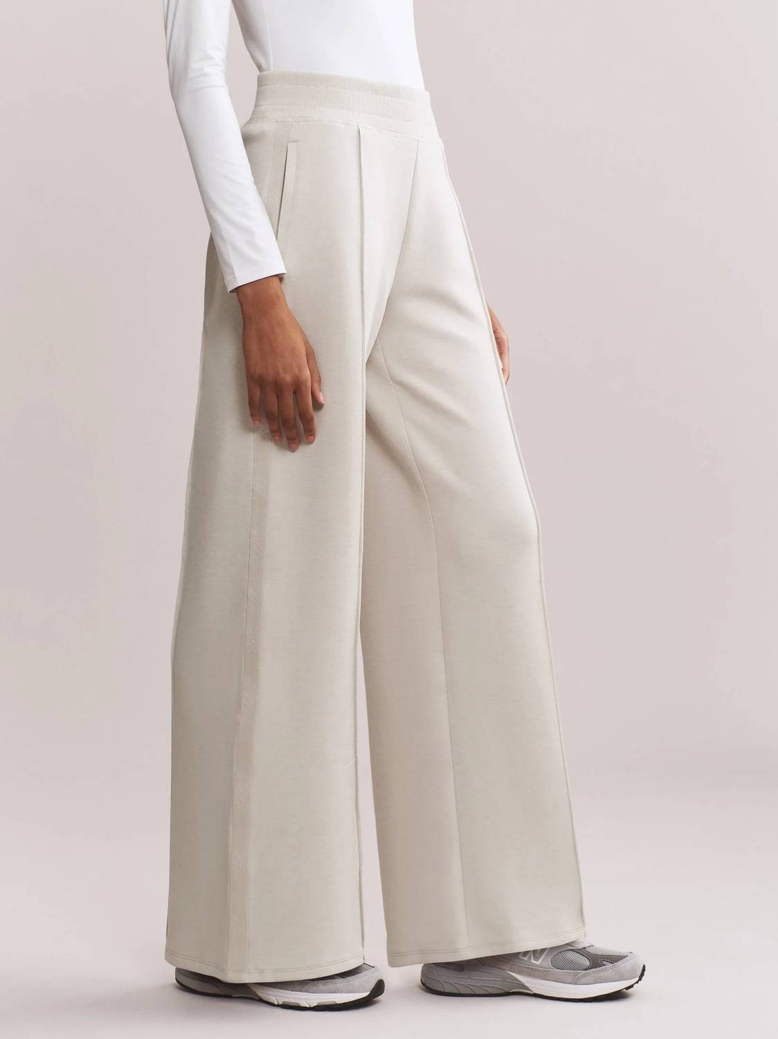 Rhone - Dreamglow Wide Leg Pants
