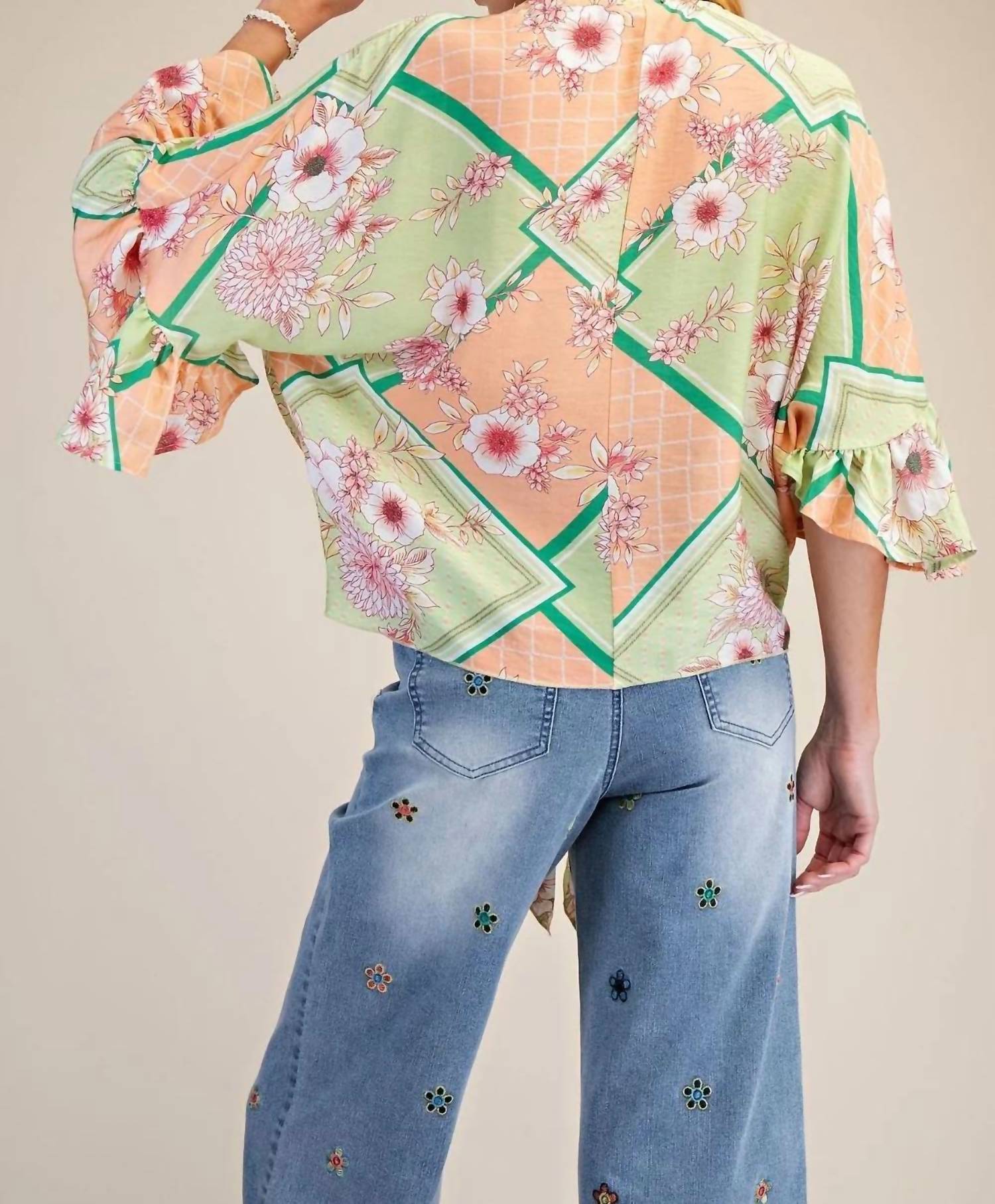 Easel - Floral Peach Blossom Kimono Tie Shrug Top