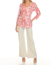 Carine - 3/4 Length Sleeves V-neck Top